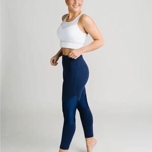 ZYIA Navy Shimmer Soft n Snug 7/8 Leggings